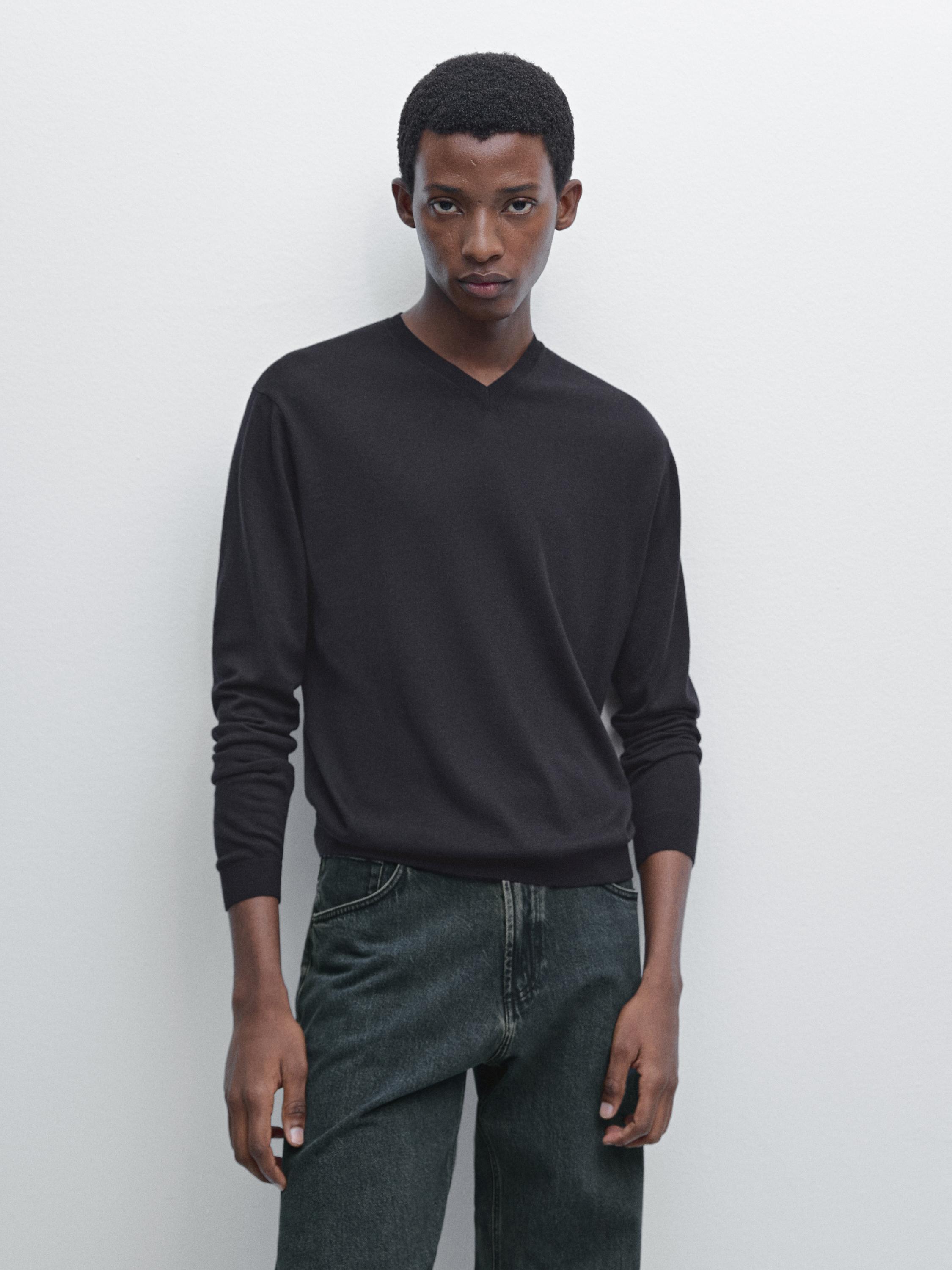 Knit wool blend sweater